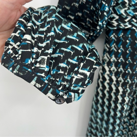 Classiques Entier Silk Grahic Print Keyhole Long Sleeve Midi Dress Size 12 - Picture 9 of 13